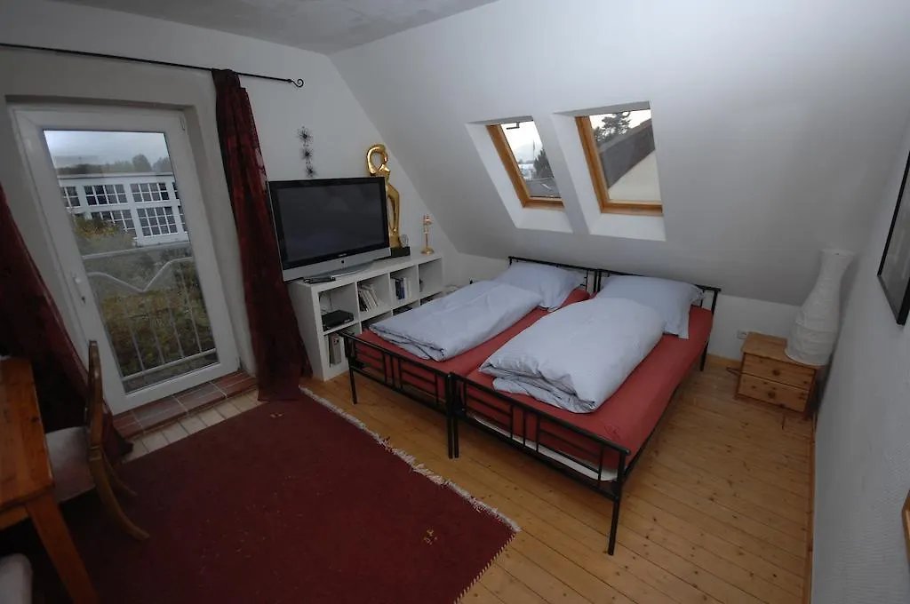 Privatunterkunft Ferienwohnung Airportgästehaus Bremen