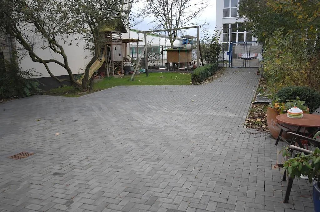 Airportgaestehaus Bremen Apartment Homestay