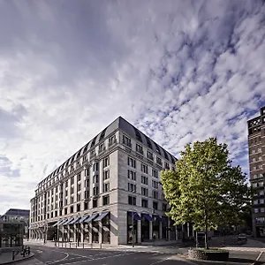 Hotel Breidenbacher Hof, Best Grandhotel 2024 - Die 101 Besten Dusseldorf