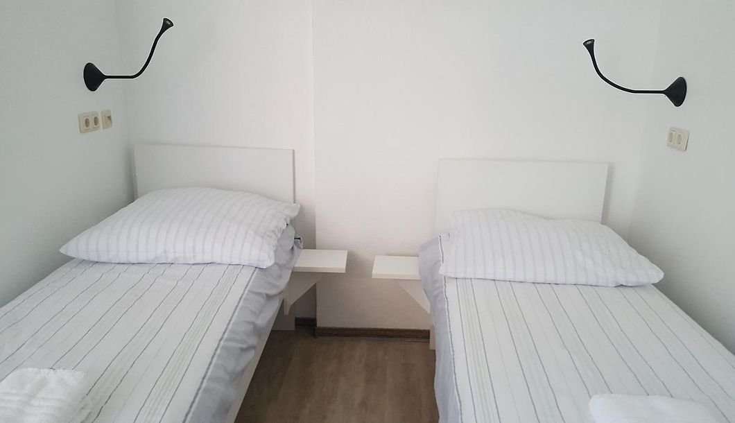 B & L Hostel Bremen 2*,