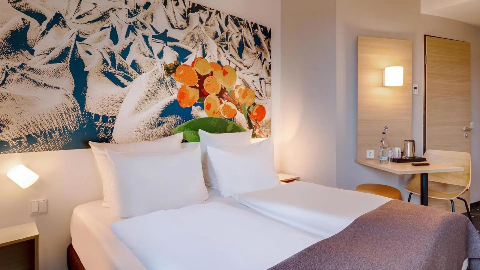 B&B Hotel Bremen-Ueberseestadt 2*, Bremen Germany