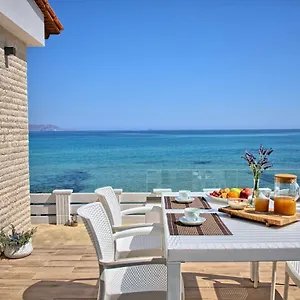  Villa Seashell Seafront Griechenland