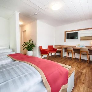 Otel Senator