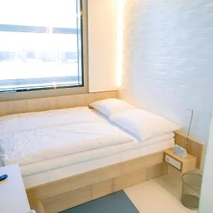 https://my-cloud-transit-hotel-guests-with-international-flight-only.frankfurtammainhotels.com