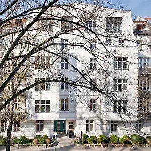 https://hotel-garni-kleist-am-kurfurstendamm.find-berlin-hotels.com