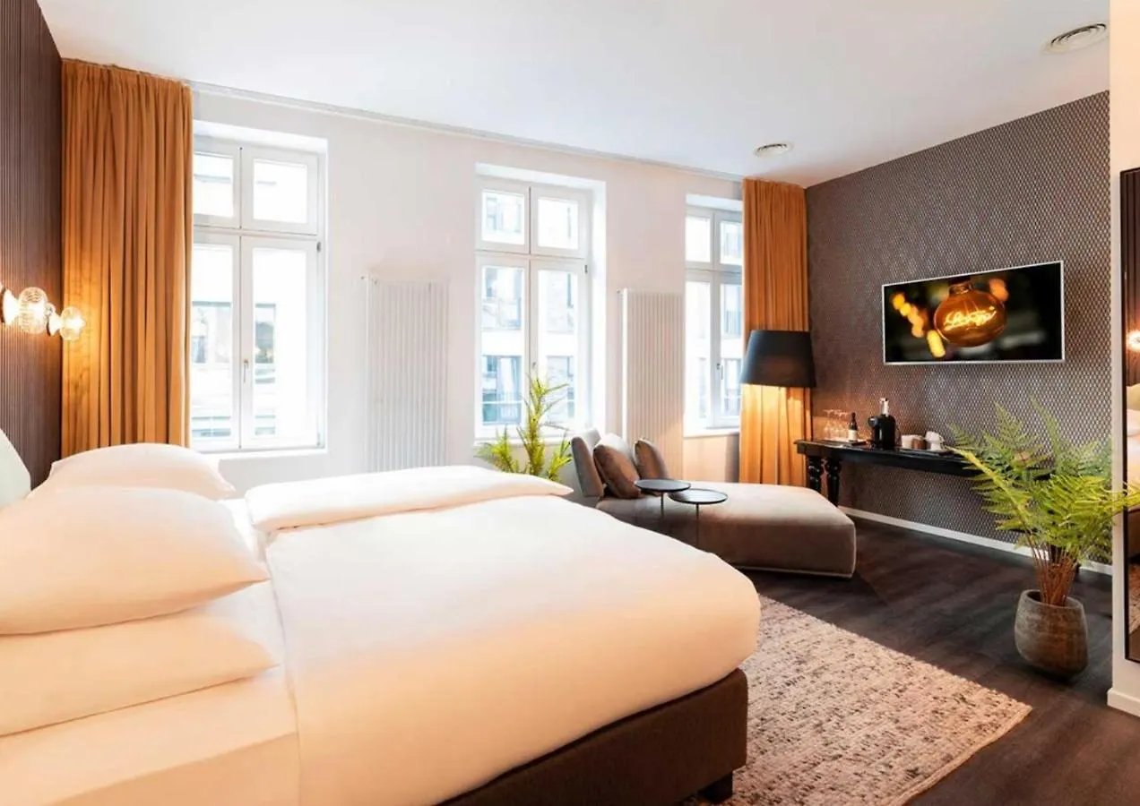 Nena Hotel Bremen 4*,