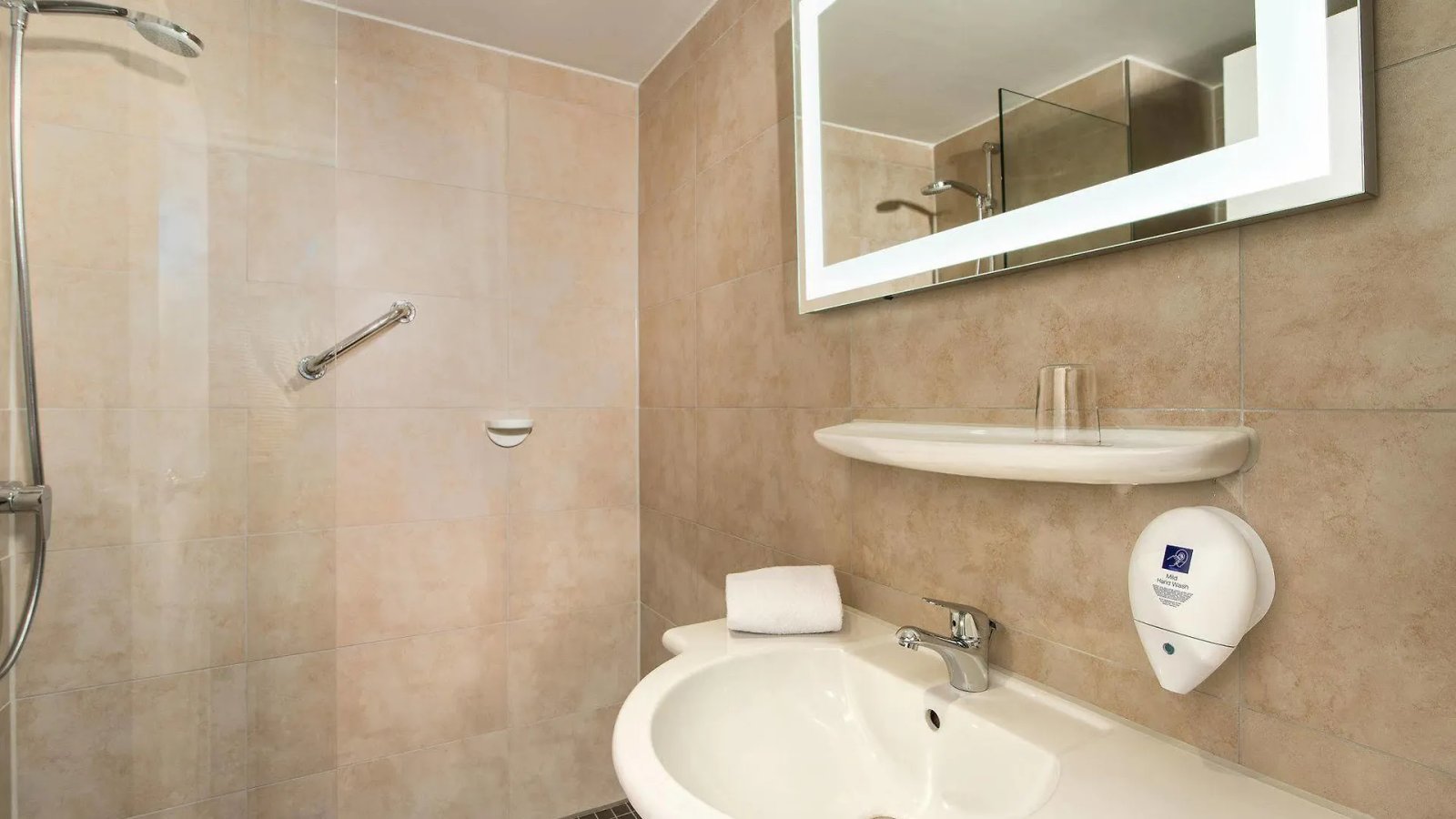 Hotel Essential By Dorint Bremen-Vahr