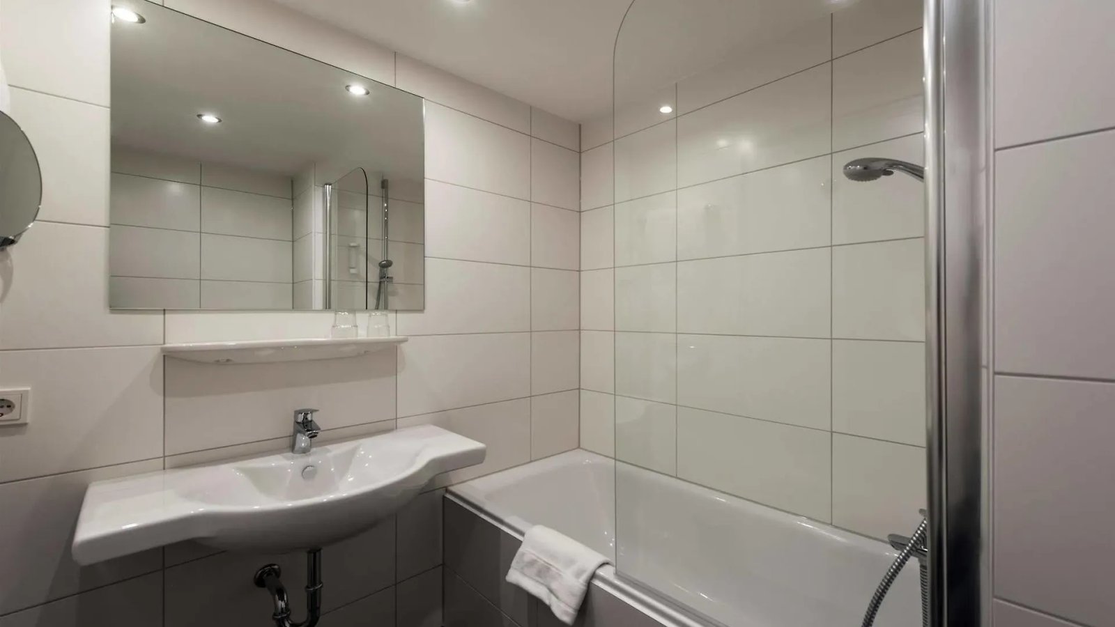 Hotel Essential By Dorint Bremen-Vahr
