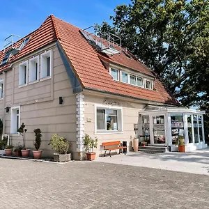 Falk Hotel