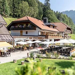 Hotel Blaue Gams Ettal