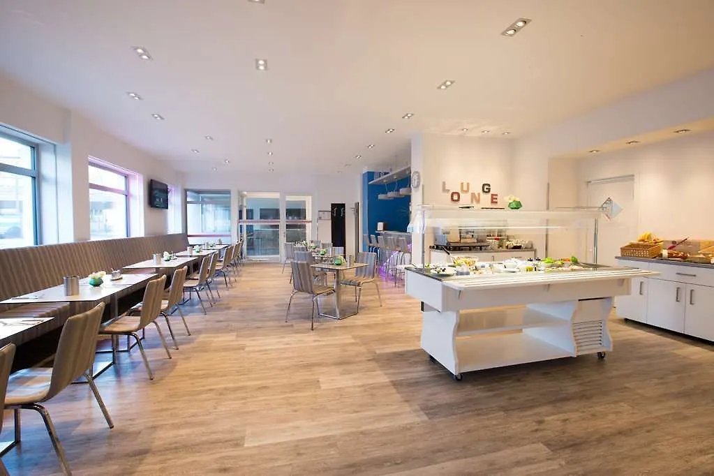 Select Hotel City Bremen 4*,