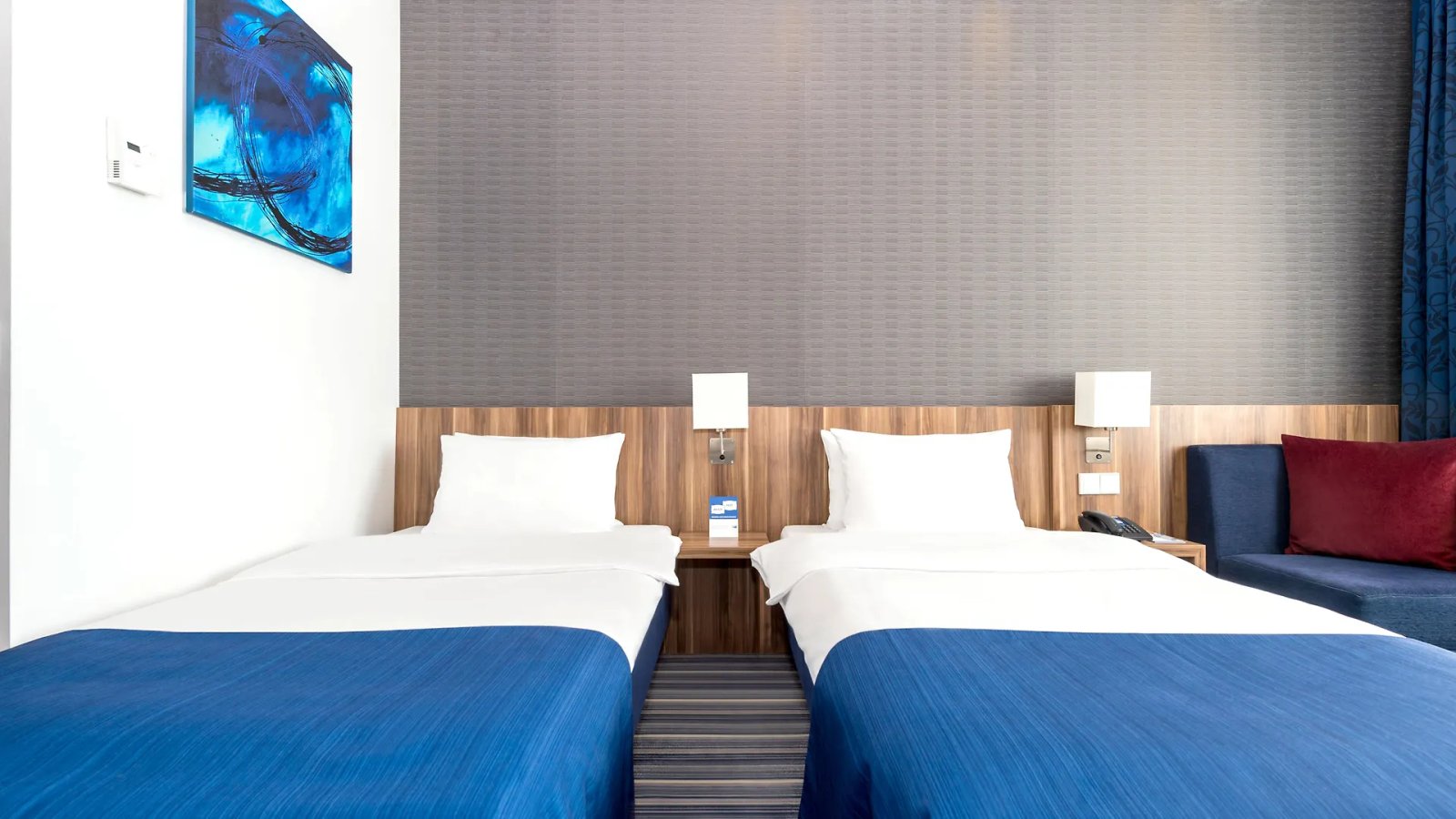 Otel Holiday Inn Express Bremen Airport By Ihg