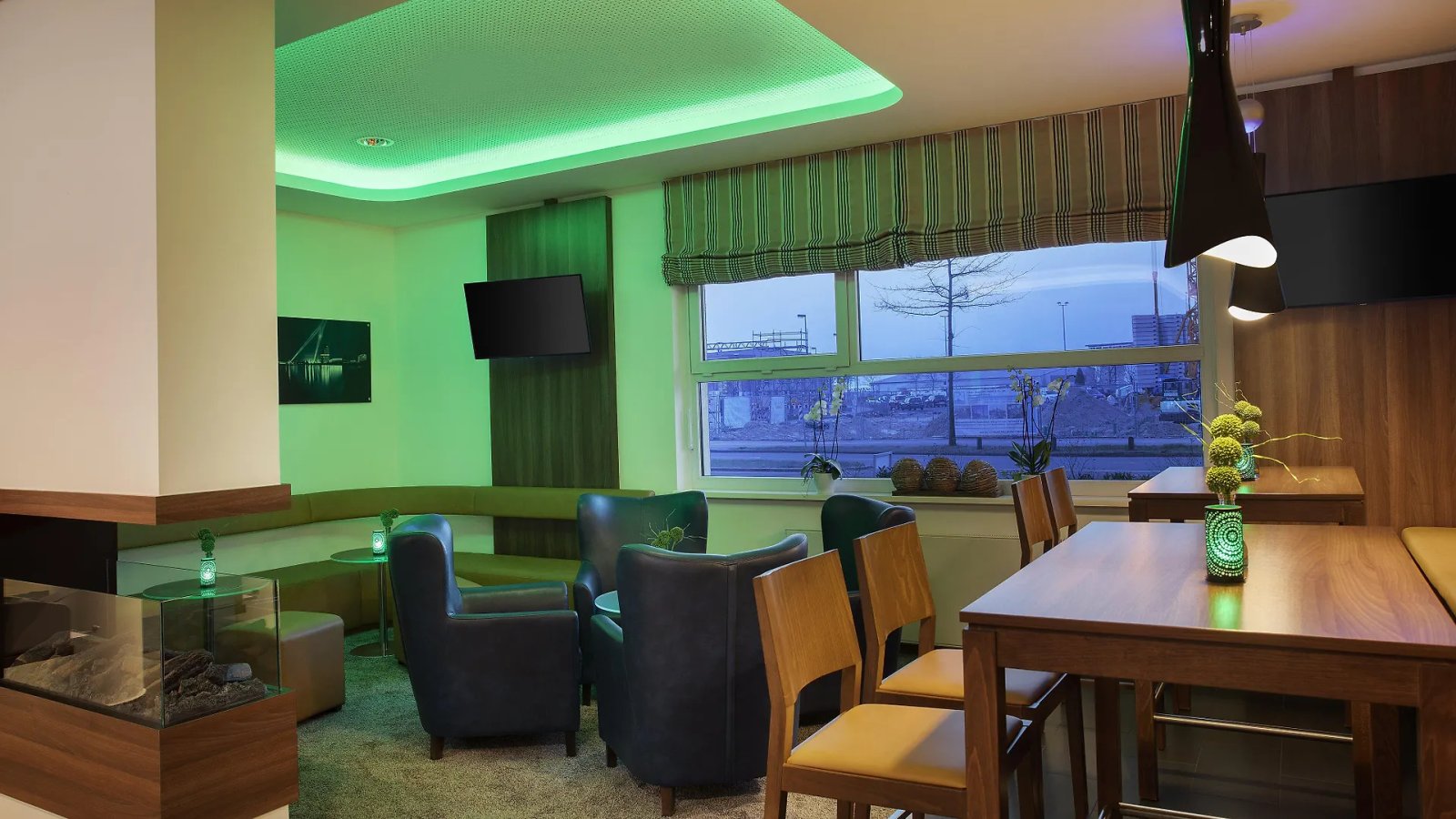 Holiday Inn Express Bremen Airport By Ihg