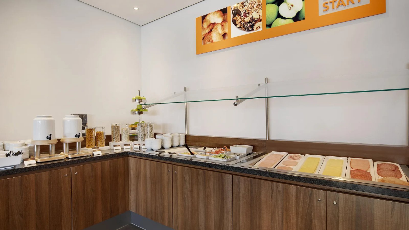 Holiday Inn Express Bremen Airport By Ihg