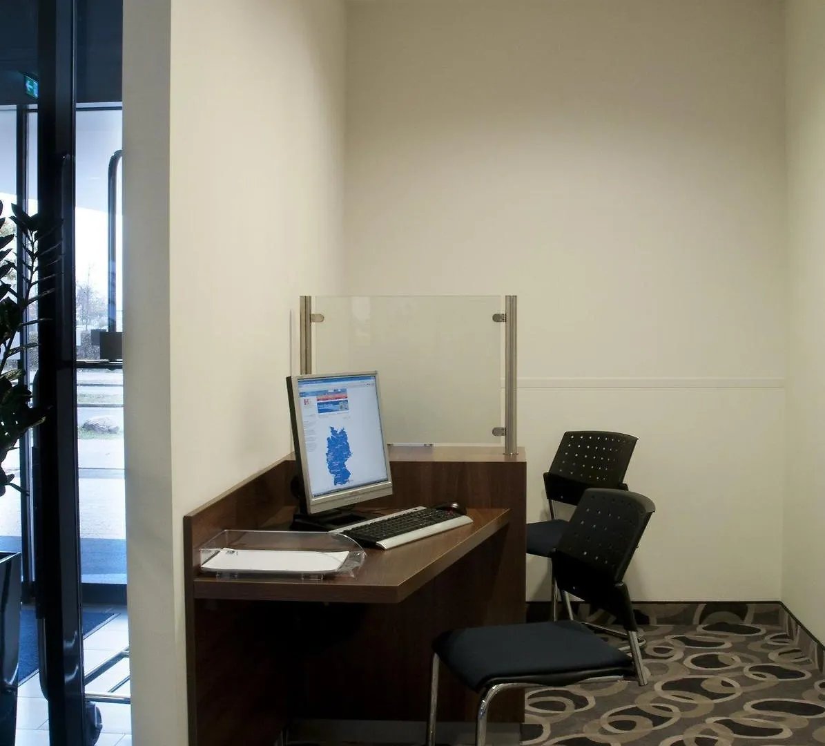 Holiday Inn Express Bremen Airport By Ihg