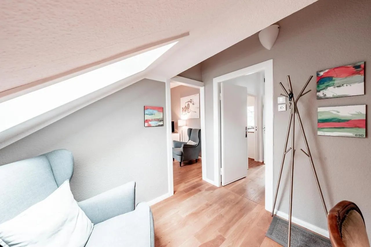 Homestay! Einhundertachtunddreissig Бремен
