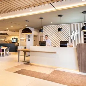 **** Hotel Holiday - City - Hauptbahnhof, An Ihg Deutschland