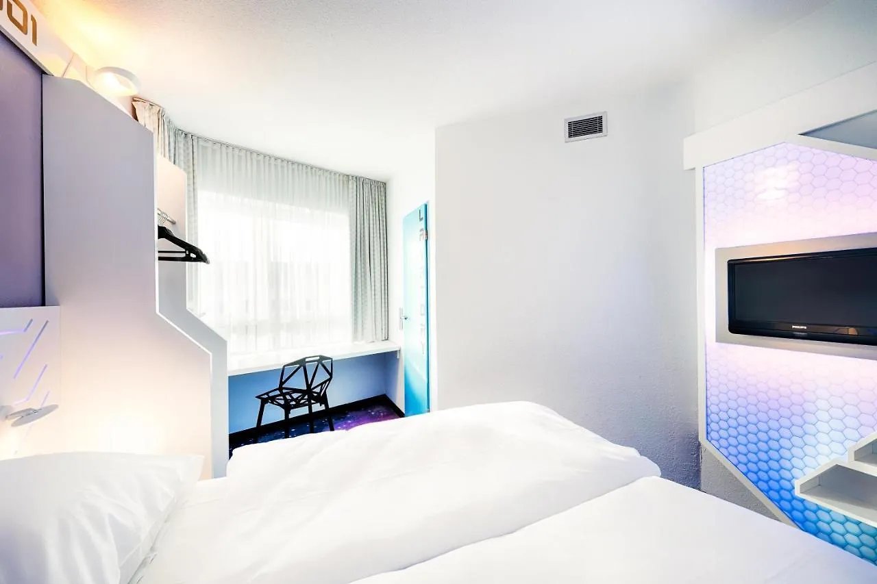 **  B&B Hotel Bremen-Altstadt Germany