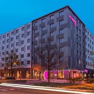 Moxy Frankfurt Airport 4*, Франкфурт-на-Майне Германия