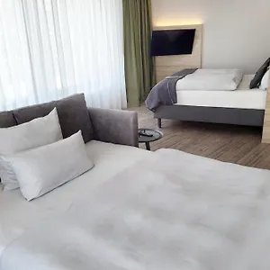3* Otel - The Niu, Crusoe Airport By Ihg