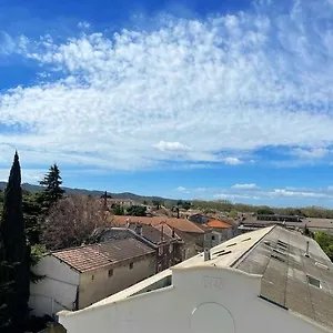 https://appartement-de-prestige-saint-rmy-de-provence.fr-provencehotel.com