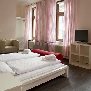 2* Gasthof Strandlust Boardinghouse