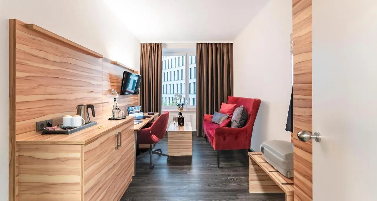 Plaza Premium Columbus Bremen Hotel Germany