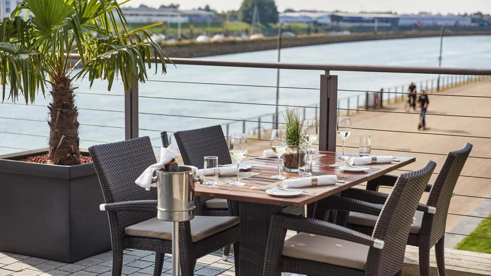 Steigenberger Hotel Bremen 4*,  Germany