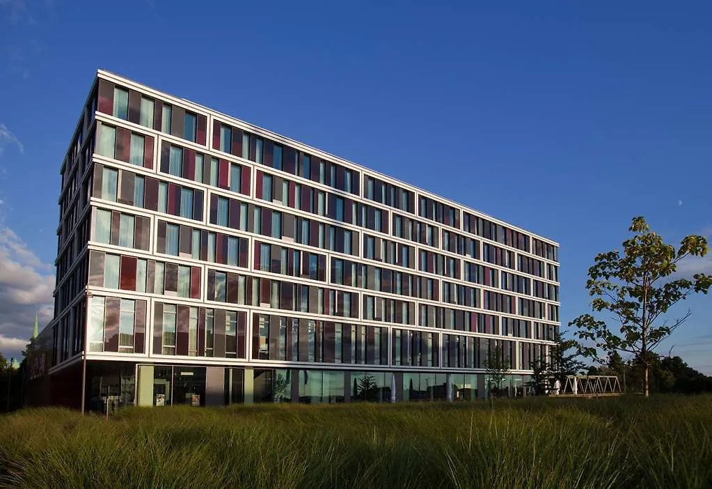 Steigenberger Hotel Bremen 4*,  Germany