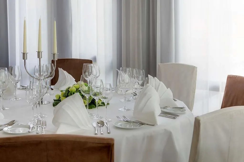 Steigenberger Hotel Bremen 4*,  Germany