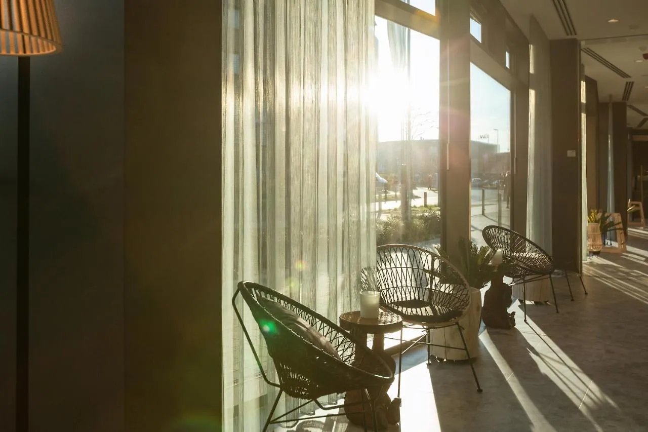 Holiday Inn - The Niu, Crusoe Bremen Airport, An Ihg Hotel