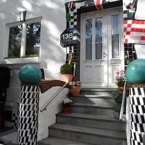 Homestay! Einhundertachtunddreissig Бремен